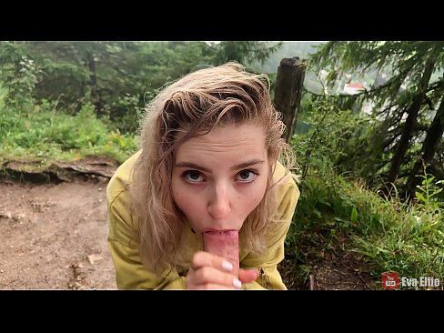 ❤️ Intombazane igwinya i-cum ngemuva kwe-blowjob yomphakathi - u-Eva Elfi Amahule ku-porn zu.liporno.ru ❤